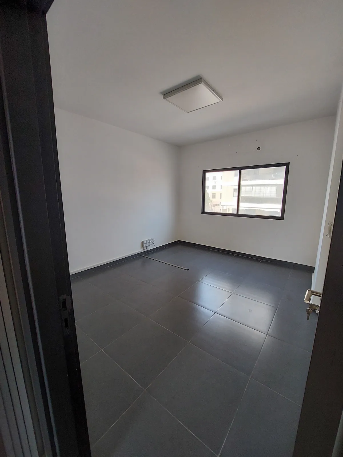 Office for Rent in Bauchrieh, Metn — الصورة 2