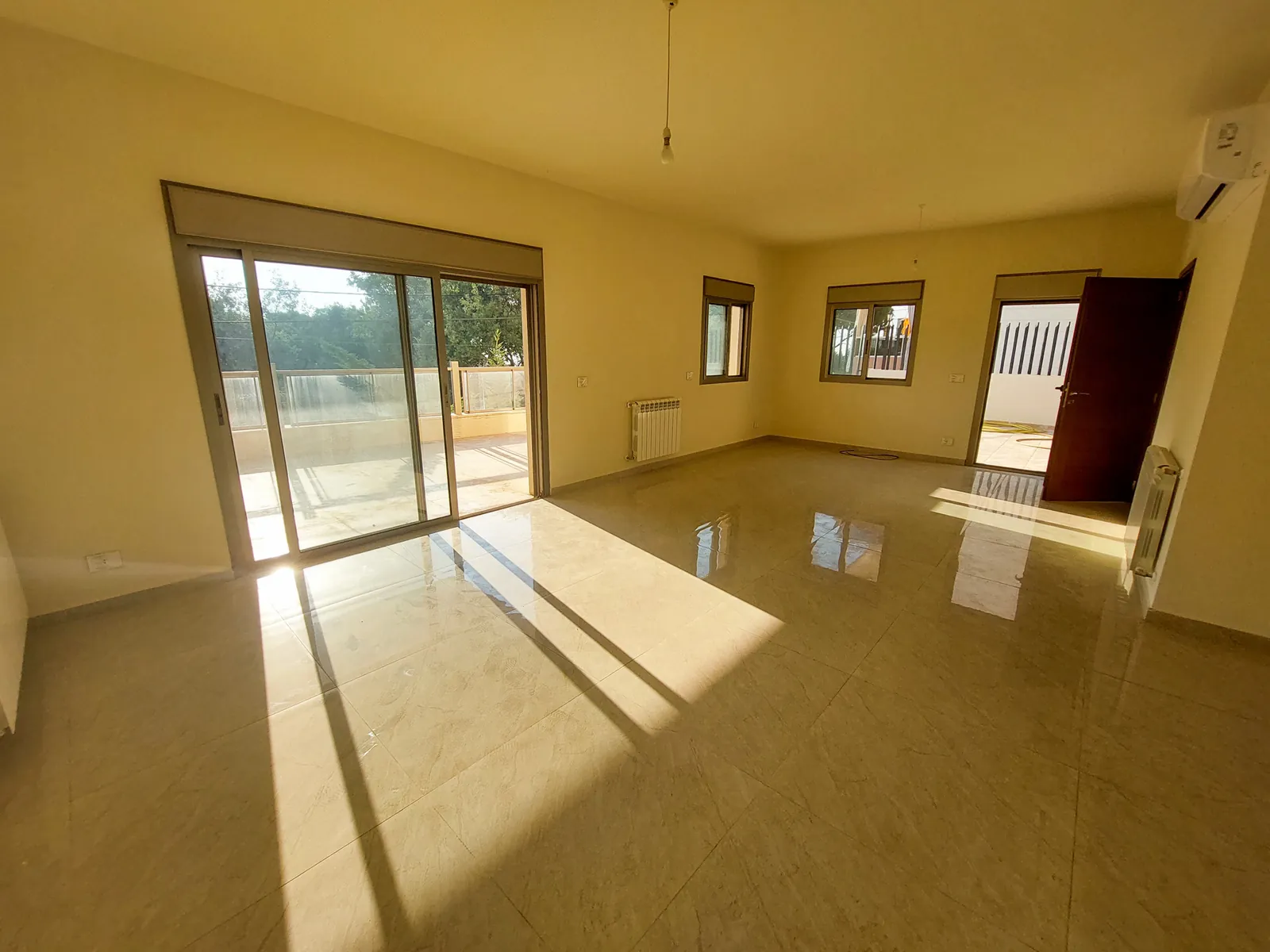 Apartment in Qornet El Hamra, Metn — الصورة 2