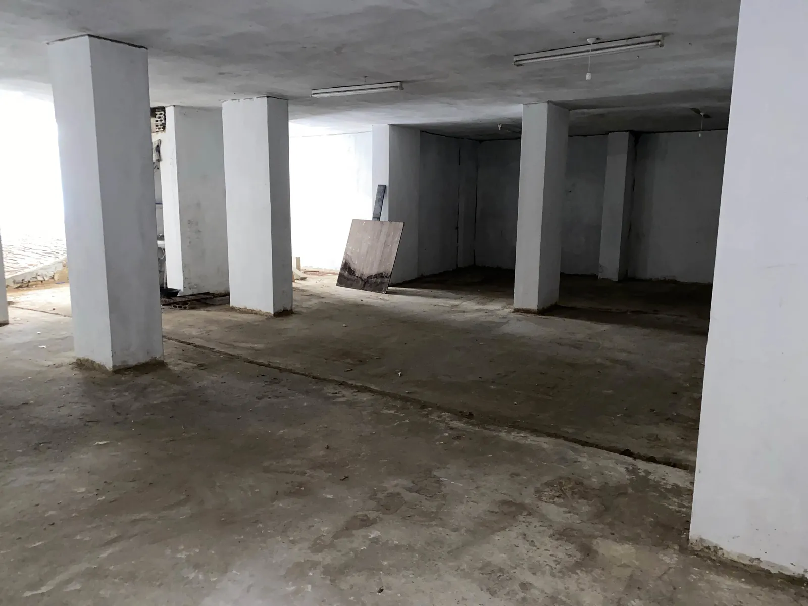 Warehouse in Antelias, Metn — الصورة 2