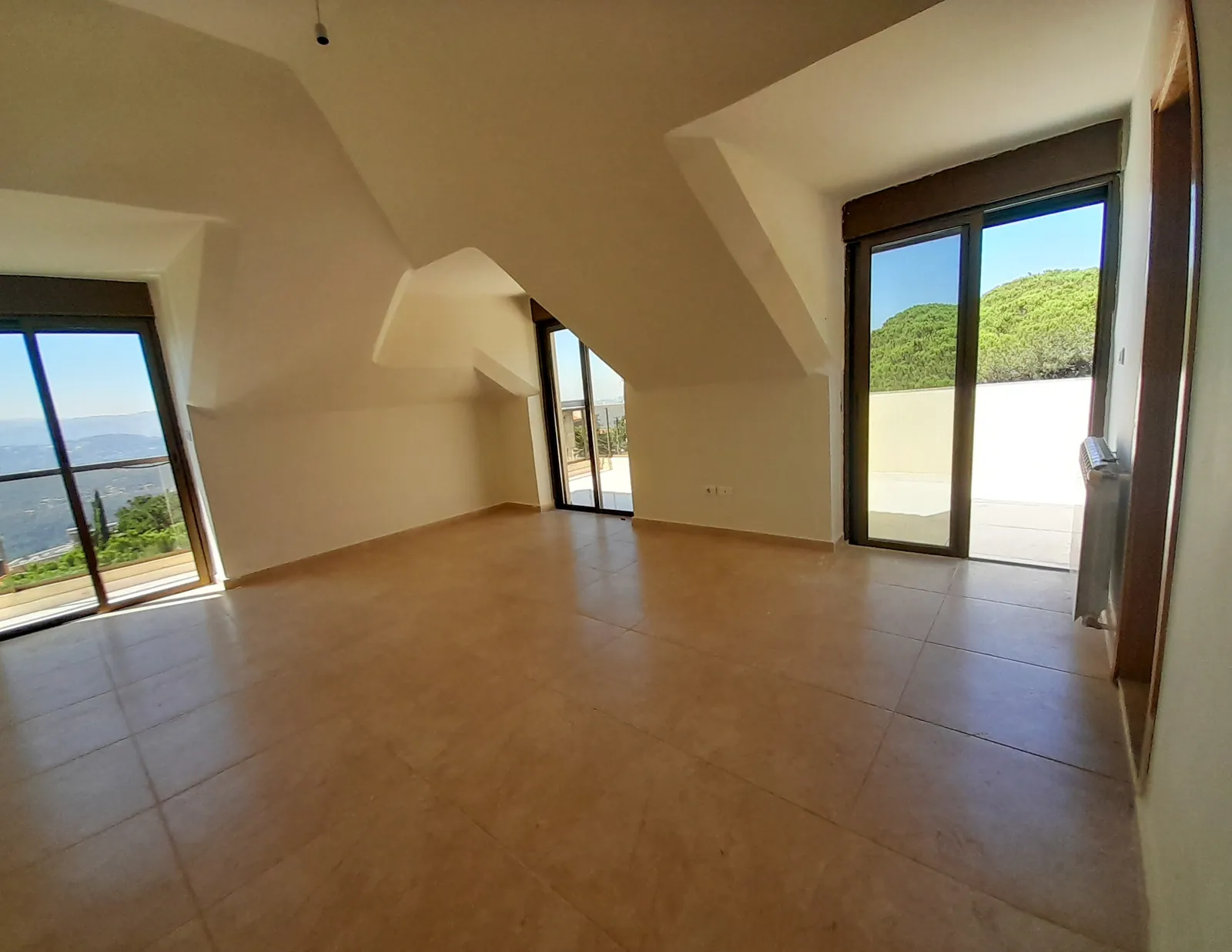 Apartment in Broumana, Metn — الصورة 4