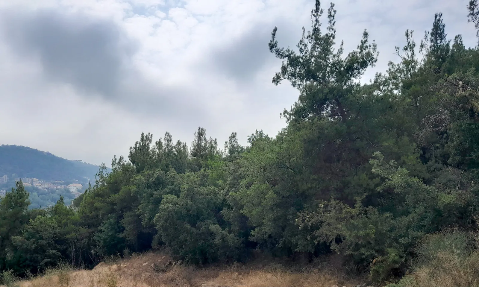 Apartment in Qannabet Baabdat, Metn — photo 1