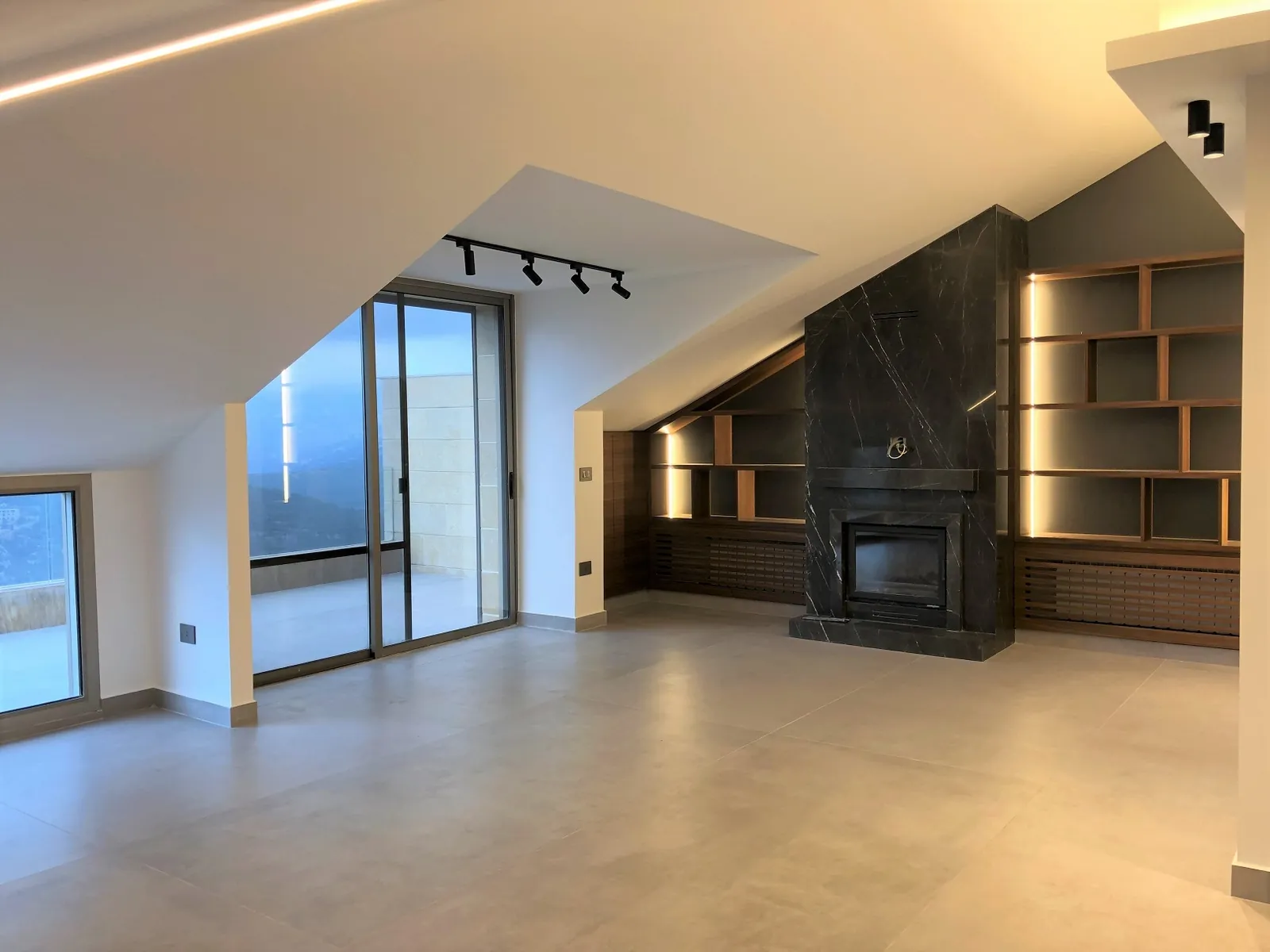 Apartment in Beit Mery, Metn with a Breathtaking View — photo 2