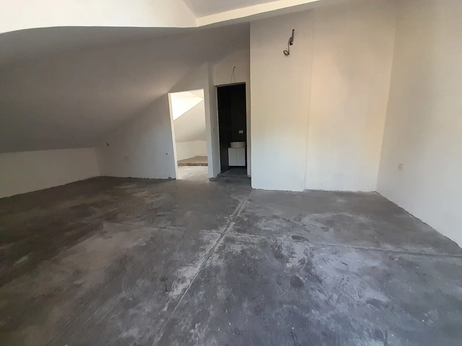 Duplex in Oyoun Broumana, Metn — photo 4