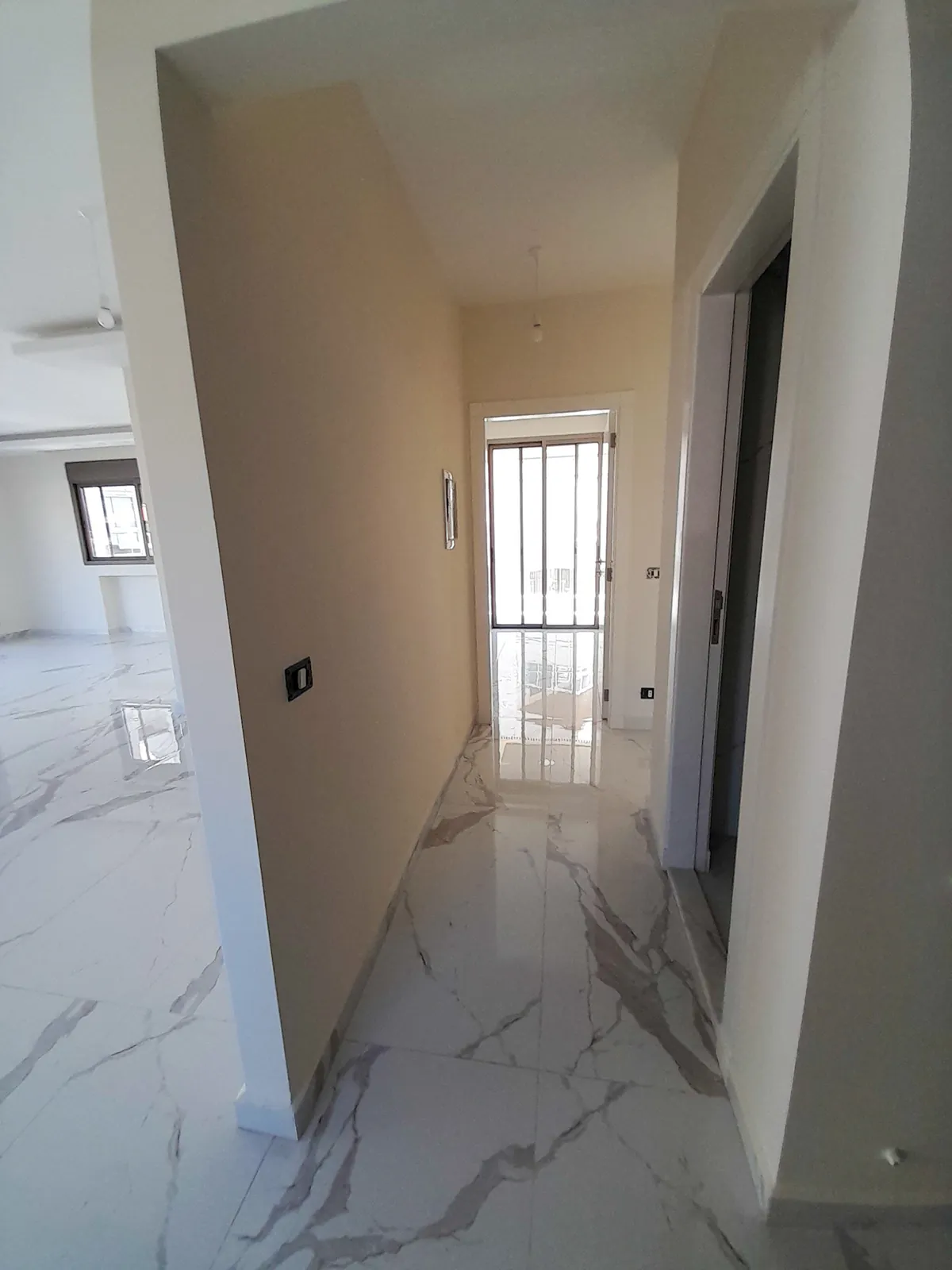 Apartment in Baabdat, Metn — الصورة 2