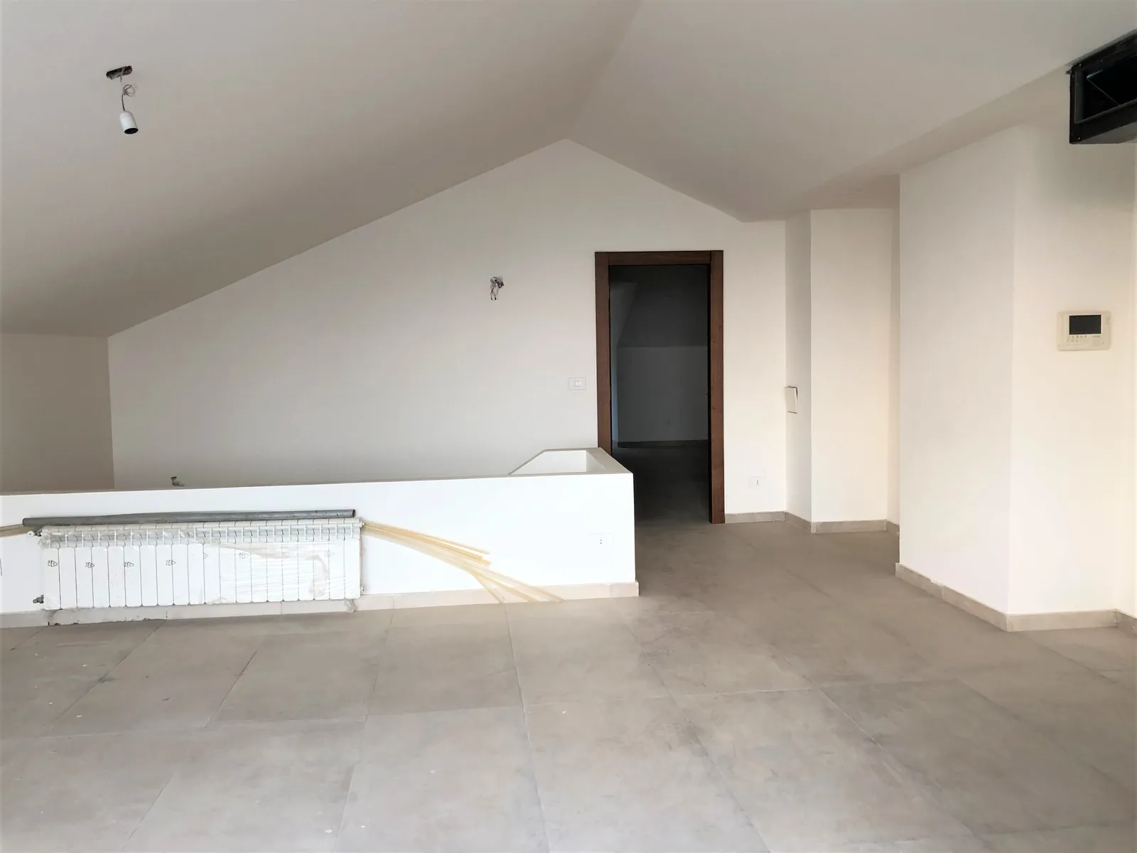 Duplex in Monteverde, Metn with Mountain and Partial Sea View — photo 5