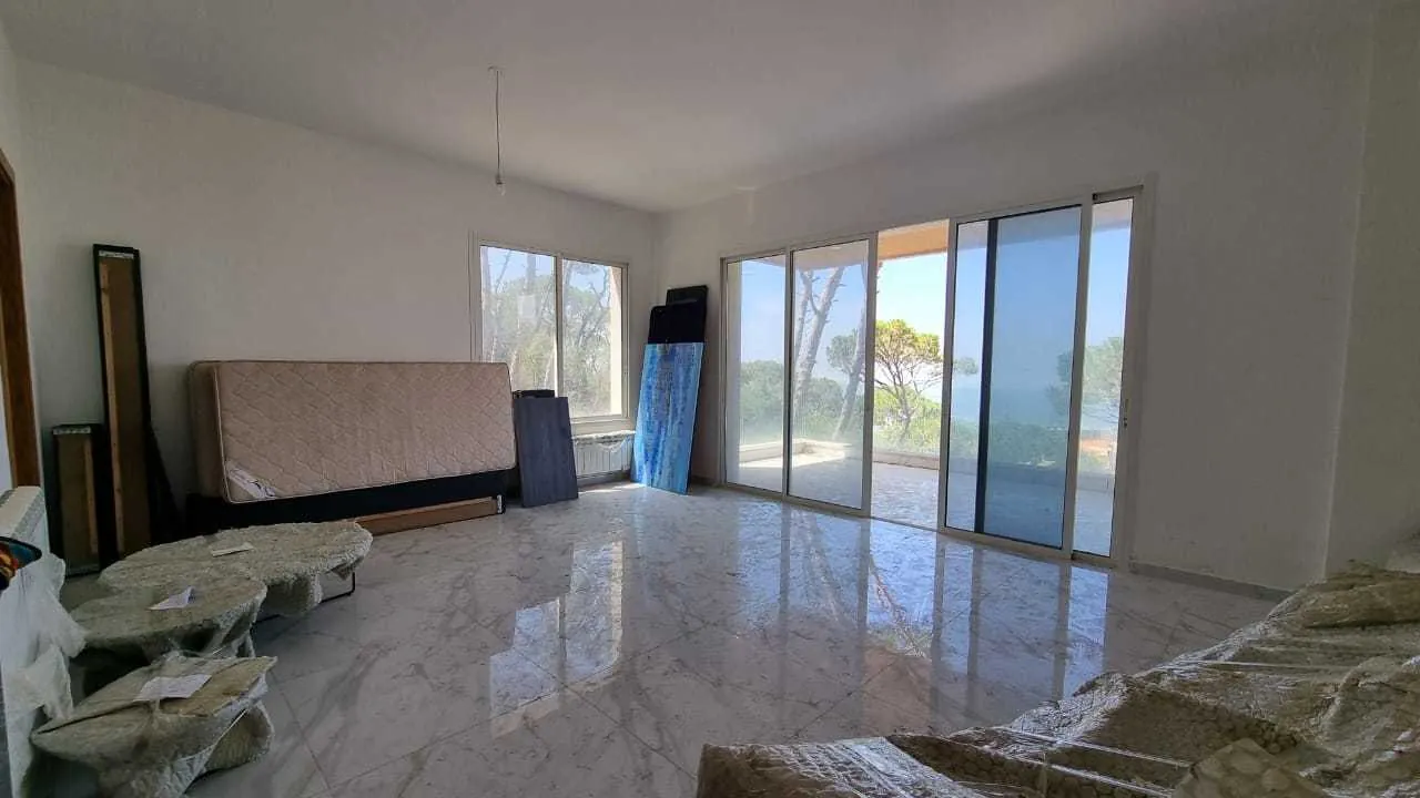Apartment in Ballouneh, Keserwan — الصورة 2