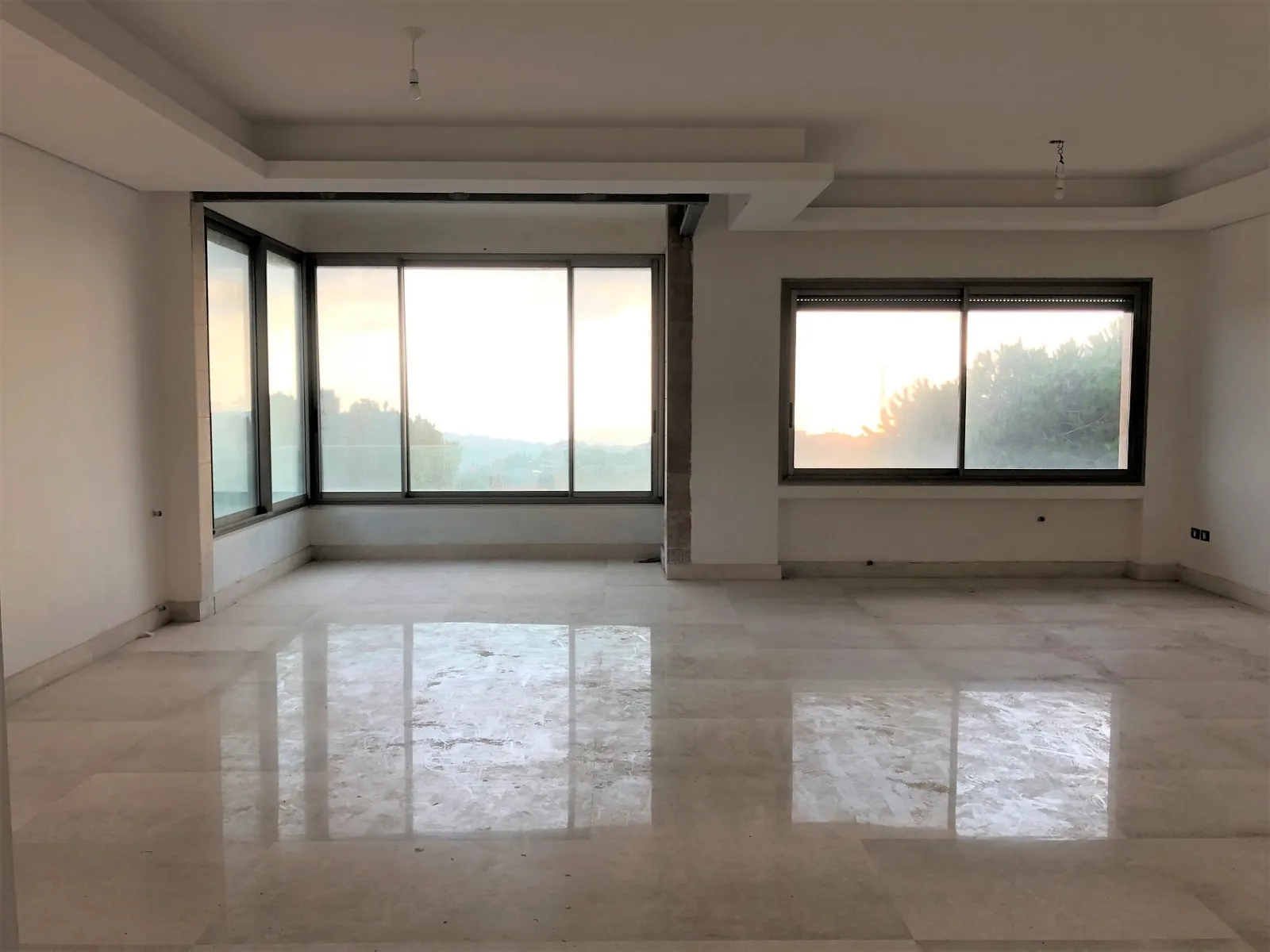 Apartment in Monteverde, Metn with Mountain and Partial Sea View