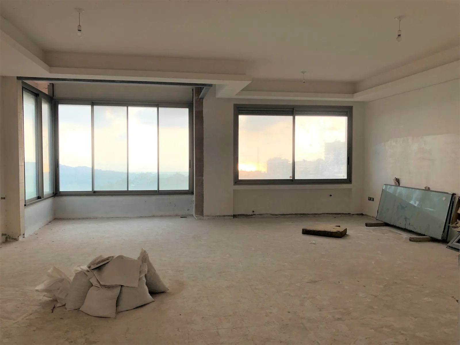 Duplex in Monteverde Beit Mery with Mountain & Partial Sea View — الصورة 2