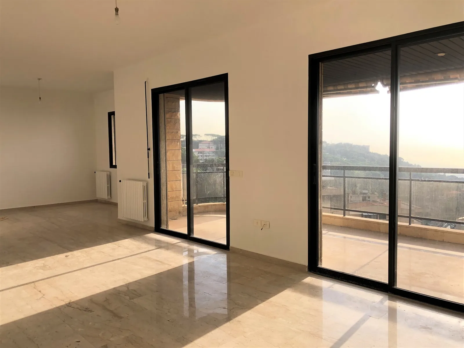 Apartment in Beit Mery, Metn — الصورة 4
