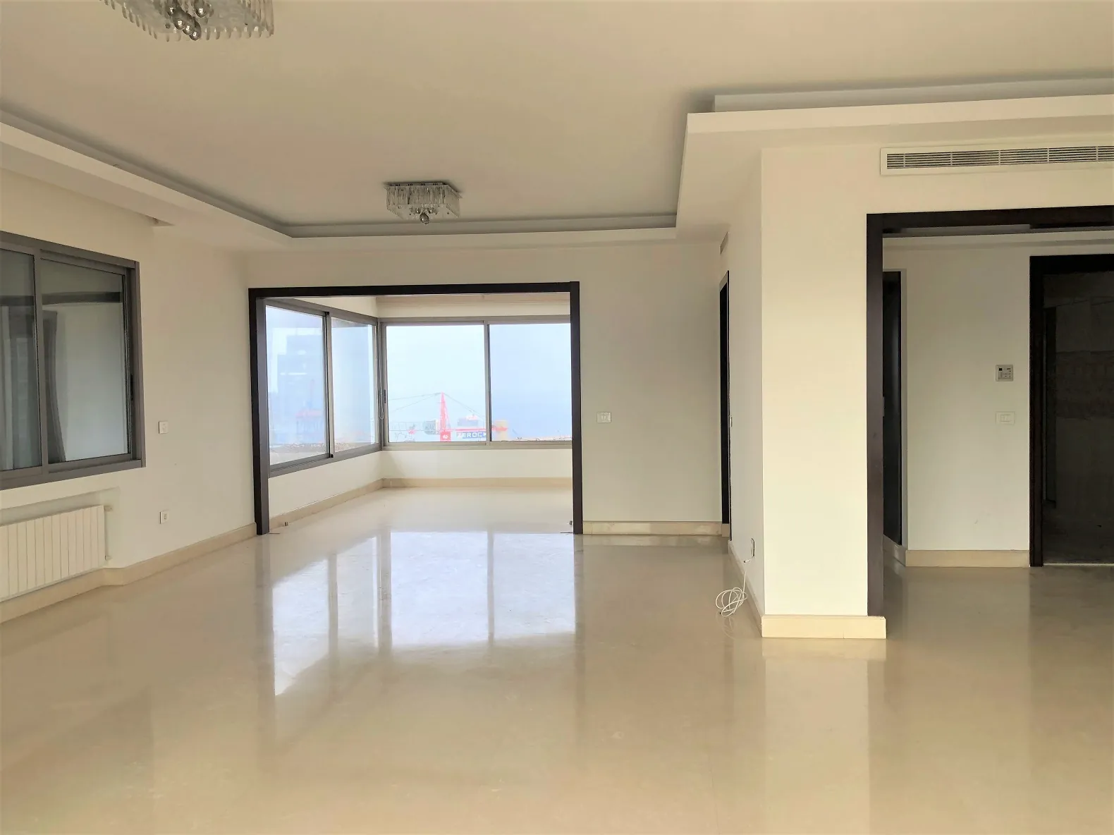 Apartment in Achrafieh, Beirut with City and Sea View — photo 2