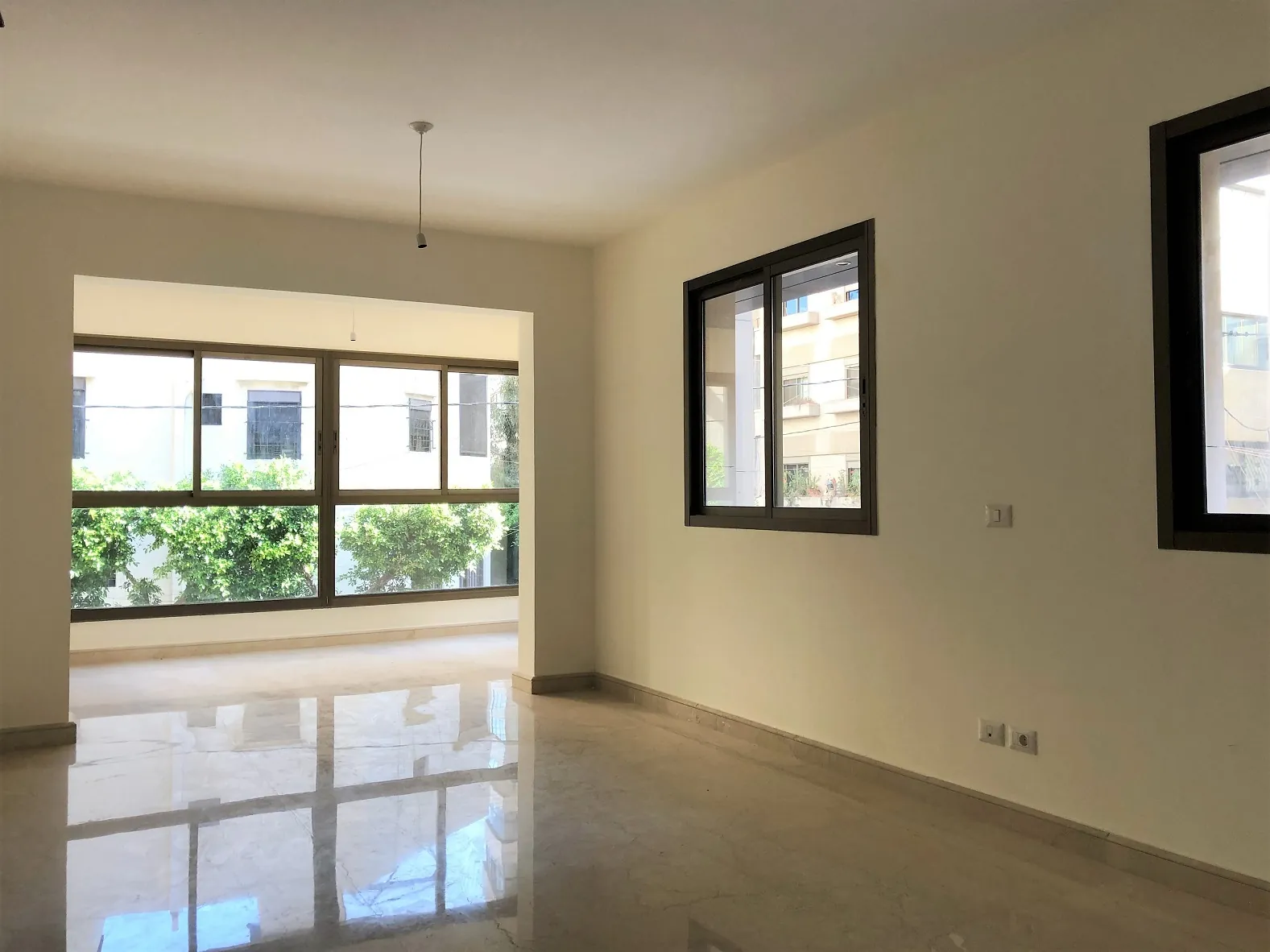 Prime Location Apartment in Ras El Nabaa, Beirut
