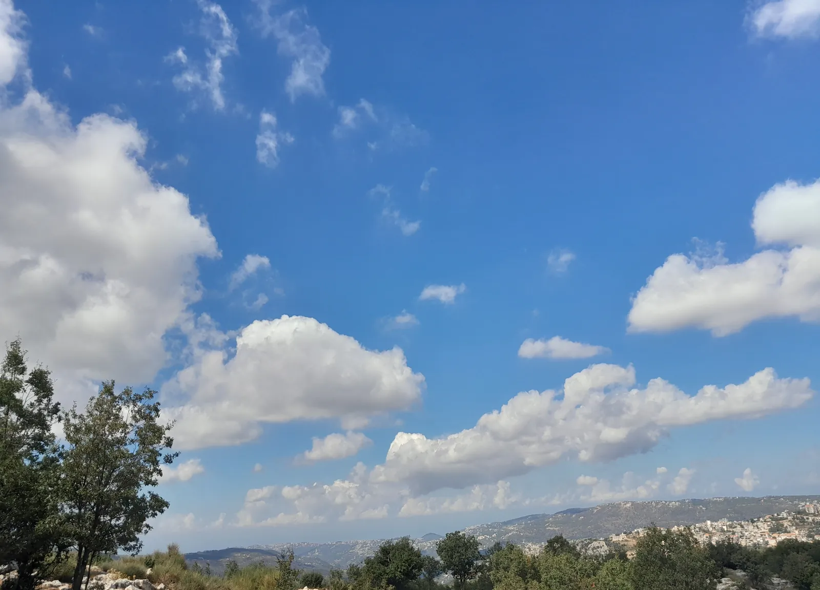 Land in Tarchich, Baabda