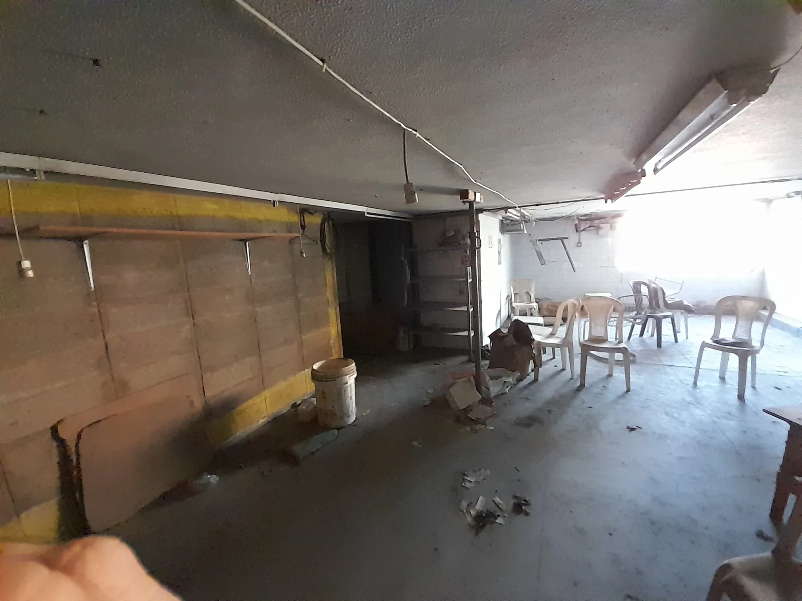 Industrial Warehouse -Zone A - in Naher El Mot, Metn — photo 2