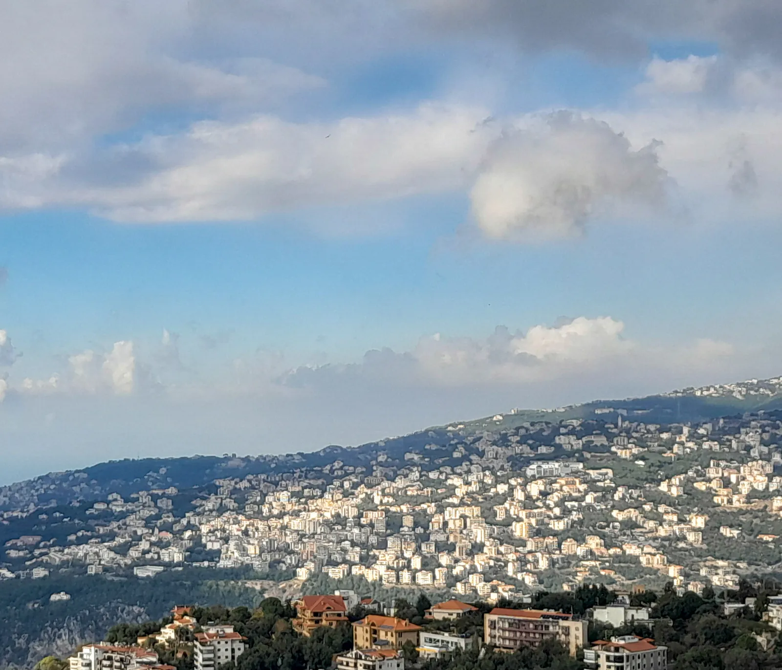 Prime Location Office in Bikfaya, Metn — الصورة 5