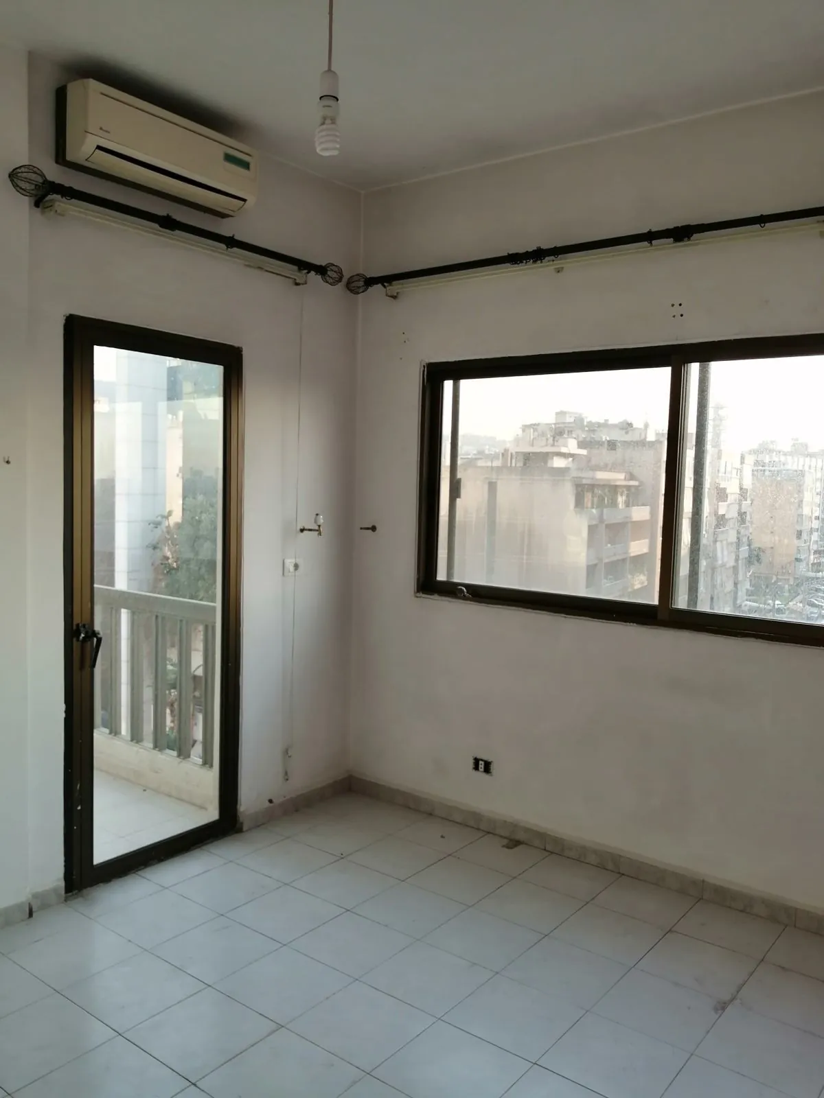 Apartment for Rent in Jdeideh, Metn with Sea View — photo 5