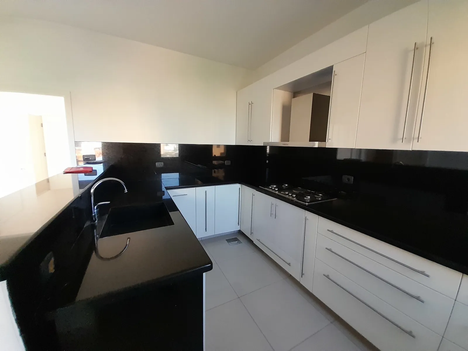 Office for Rent in Sin El Fil Horch Tabet, Metn — الصورة 5