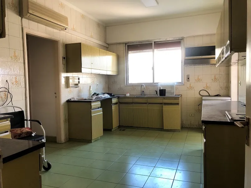 Prime Location Apartment in Tallet El Khayat, Beirut — photo 5