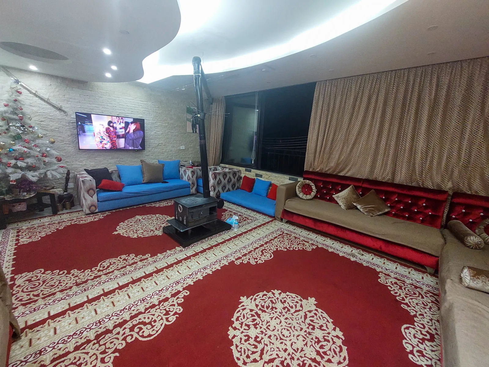 Apartment in Qornet El Hamra, Metn with Mountain View — photo 2