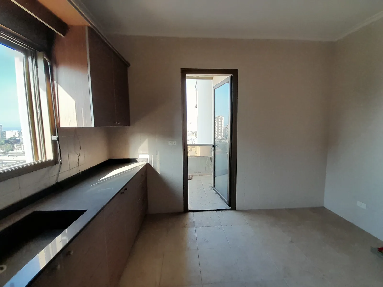 Apartment for Rent in Jdeideh, Metn with City View — photo 3
