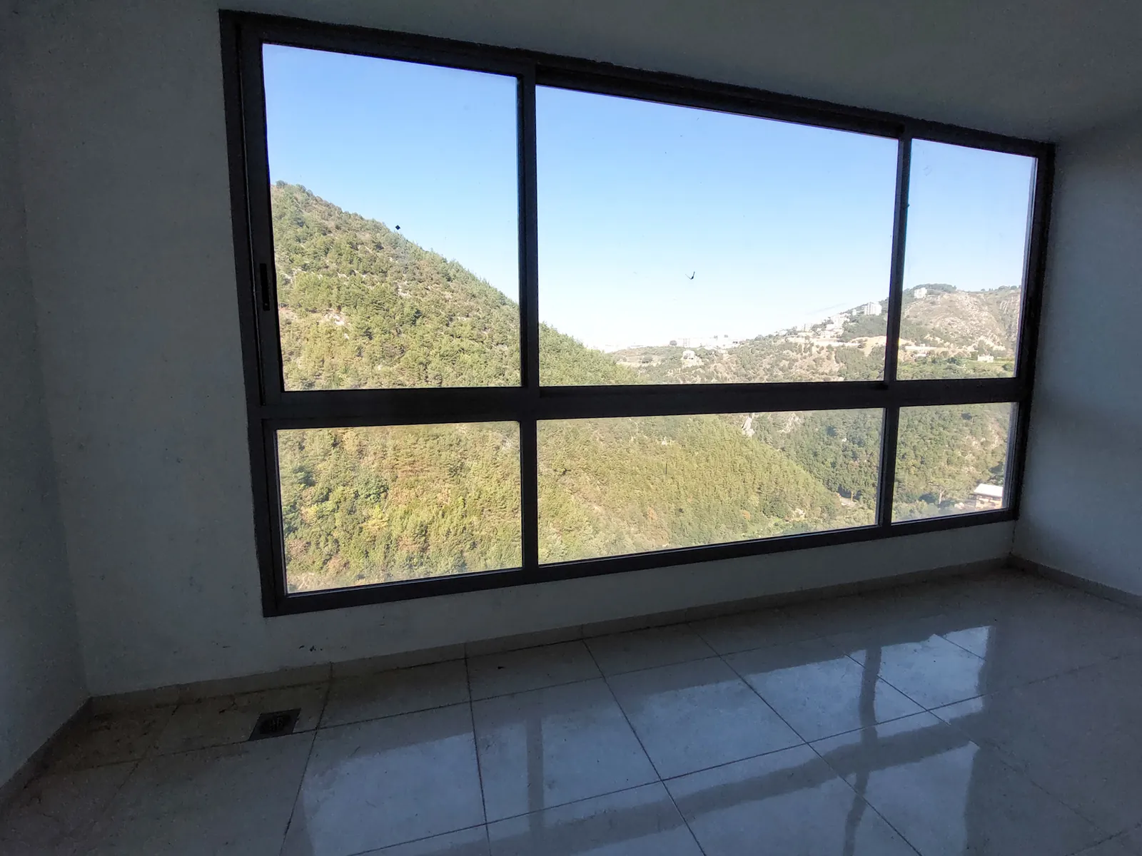 Apartment in Zikrit, Metn — الصورة 2
