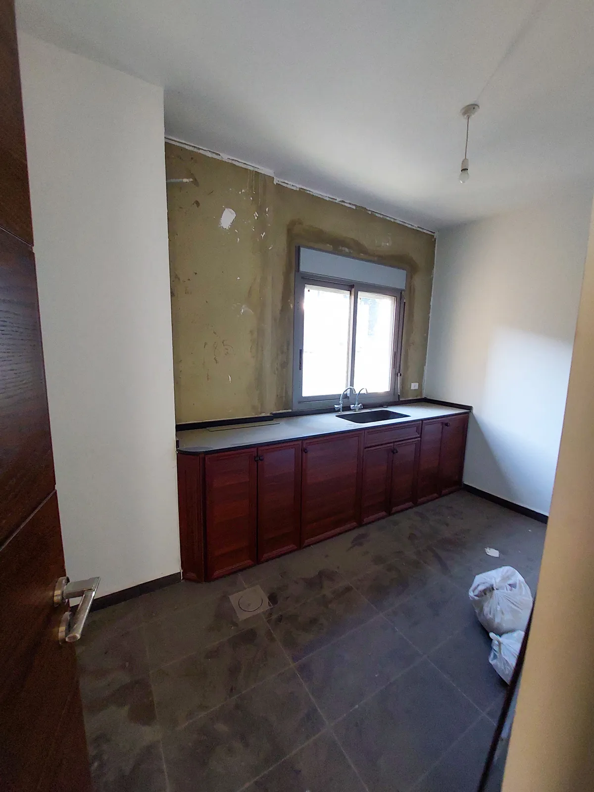 New Duplex in Zikrit, Metn with a Breathtaking Mountain View — الصورة 3