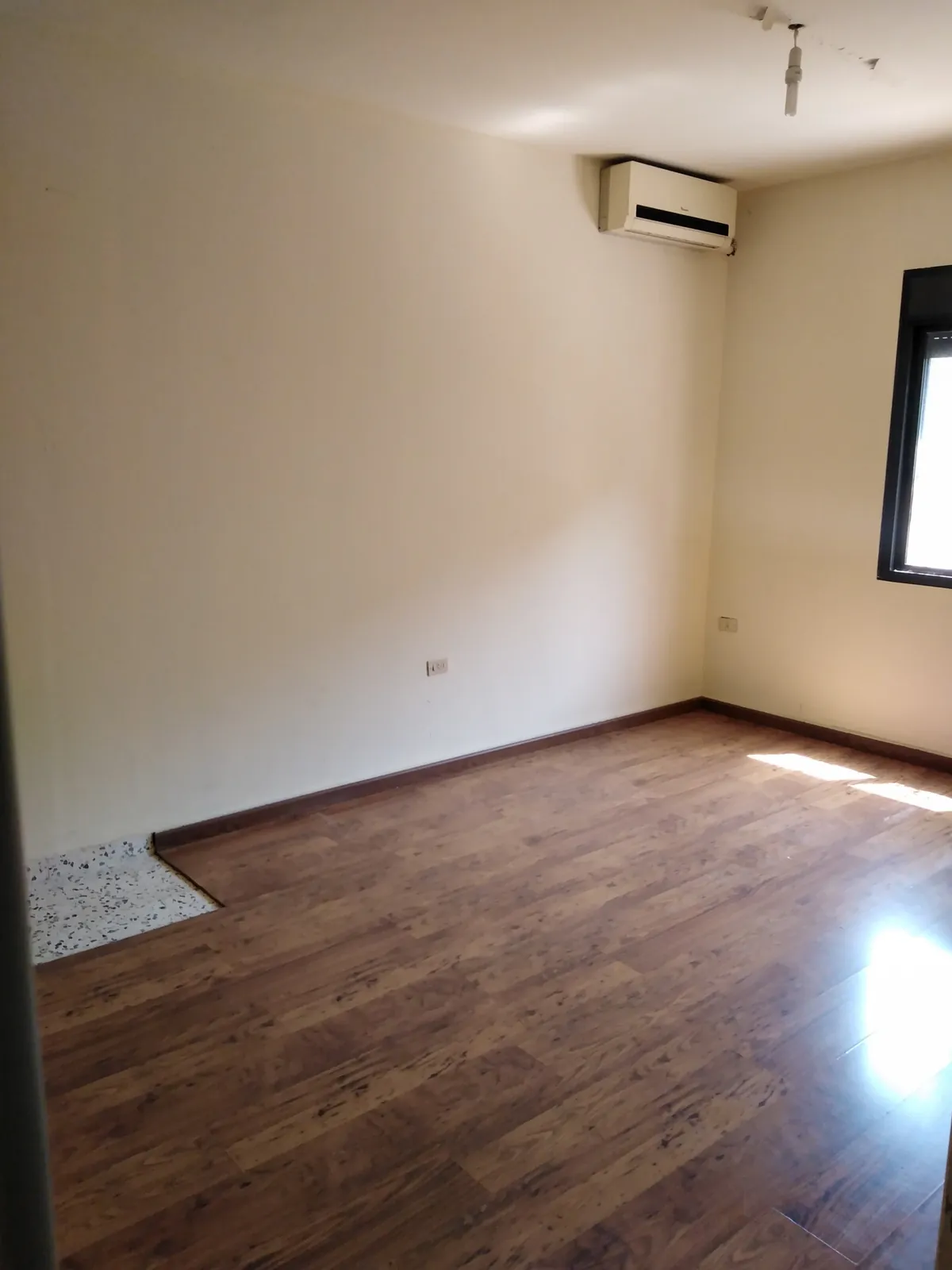Apartment in Dik El Mehdi, Metn — photo 4