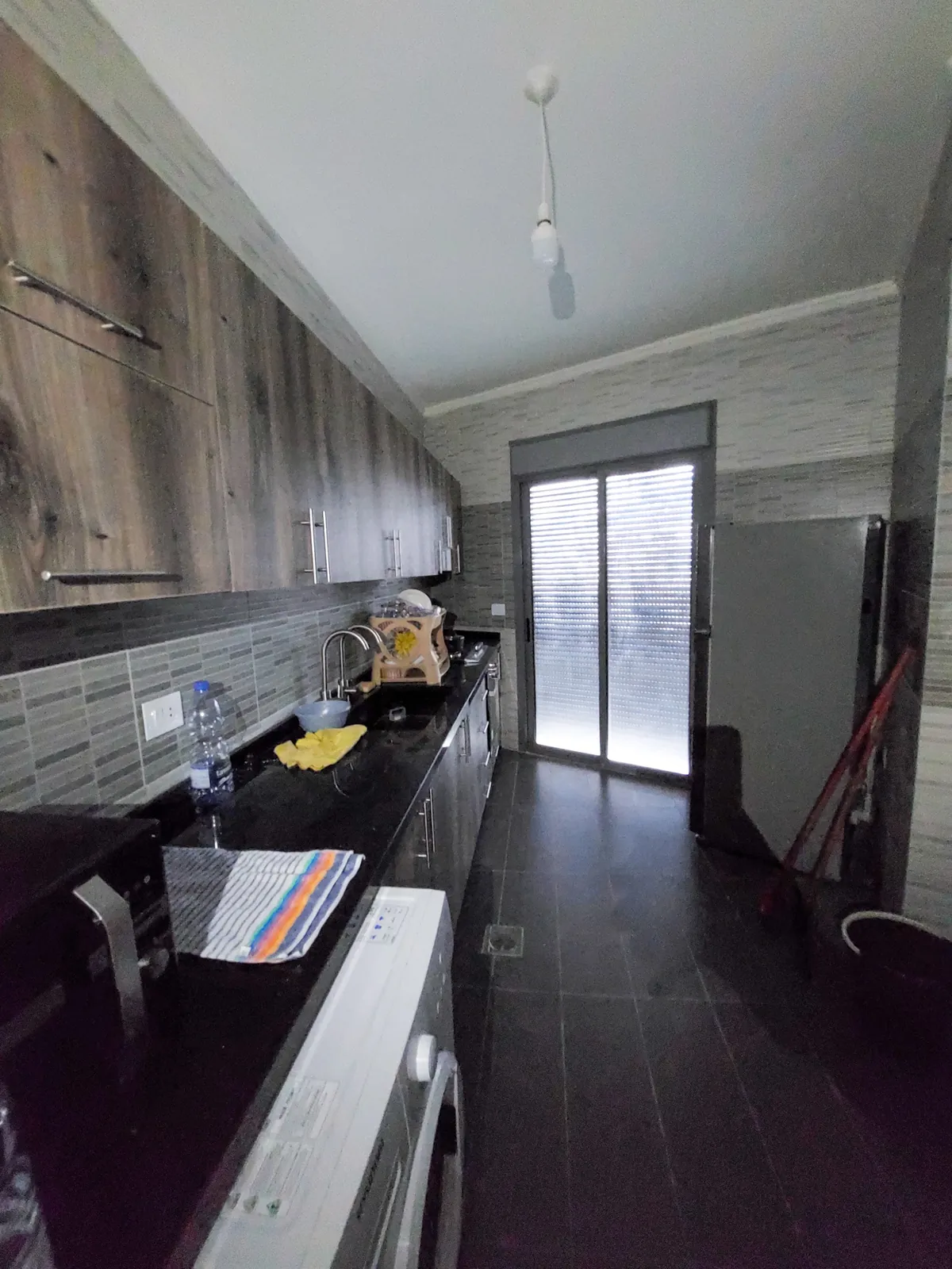 Fully Furnished Apartment for Rent in Dbayeh, Metn — الصورة 3