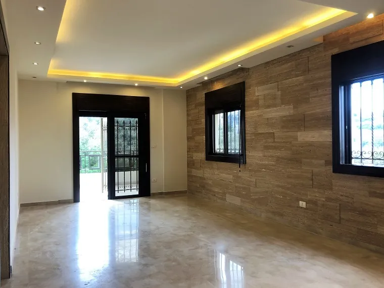 Apartment in Mansourieh with Mountain +Partial City and Sea View — الصورة 2