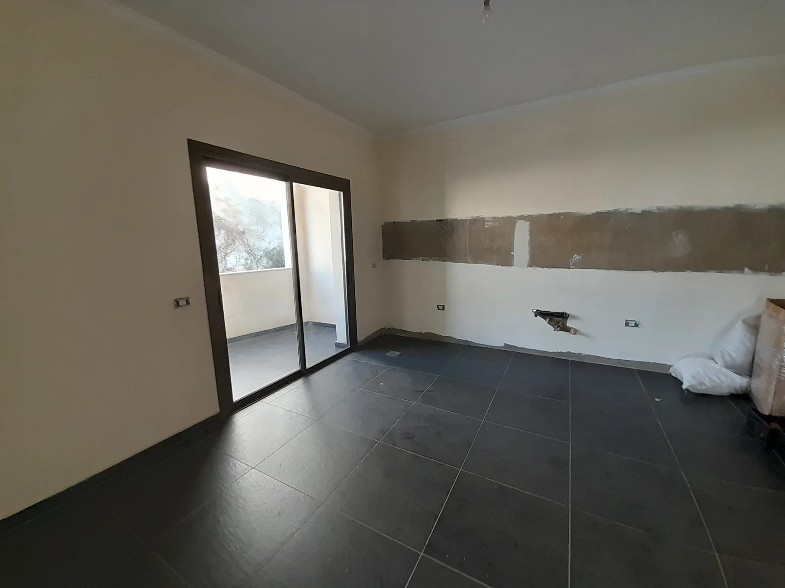 Apartment for Sale or for Rent in Ain Saadeh, Metn — الصورة 3