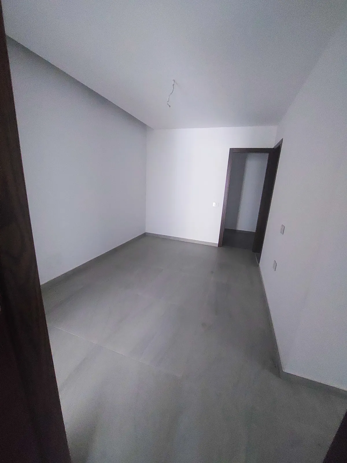 130 SQM Apartment in Dbayeh, Metn with Terrace — الصورة 4