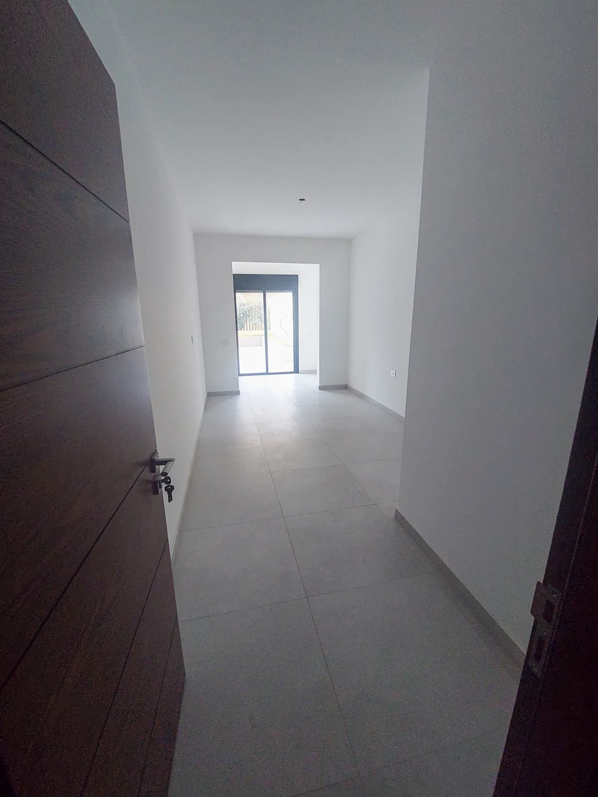 130 SQM Apartment in Dbayeh, Metn with Terrace — الصورة 5
