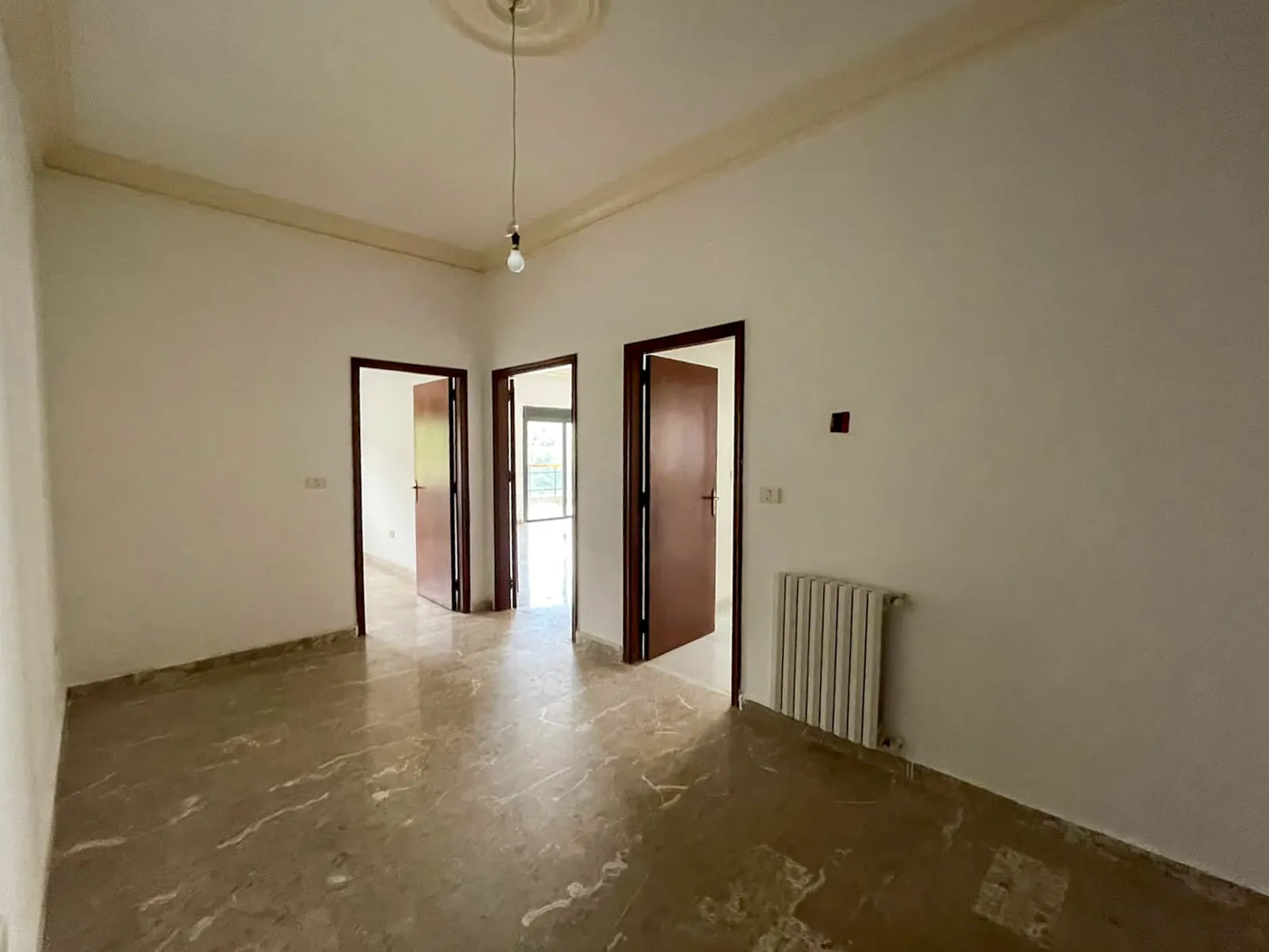 Apartment in Qornet El Hamra, Metn — الصورة 5