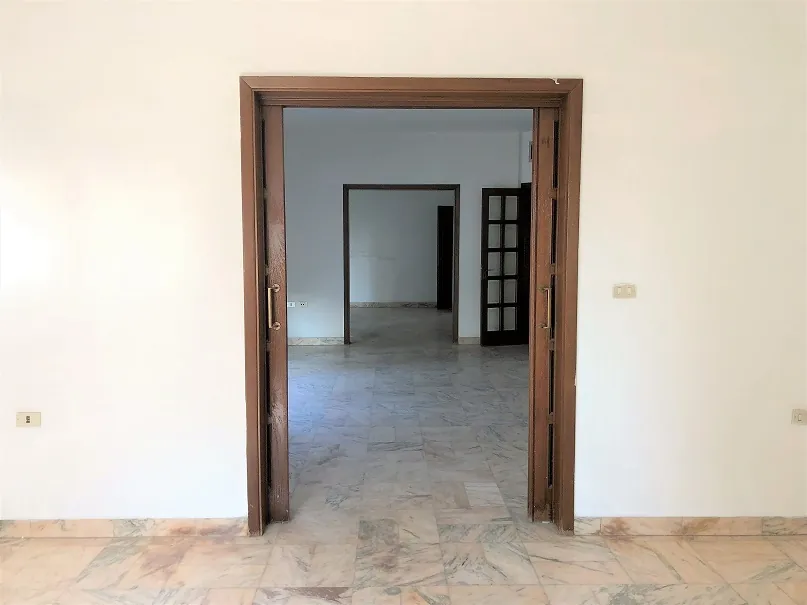 Apartment in Achrafieh, Beirut — الصورة 3