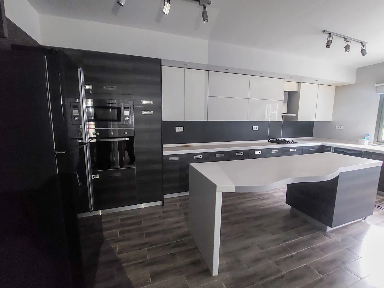 Apartment in Dik El Mehdi, Metn with Terrace — الصورة 5
