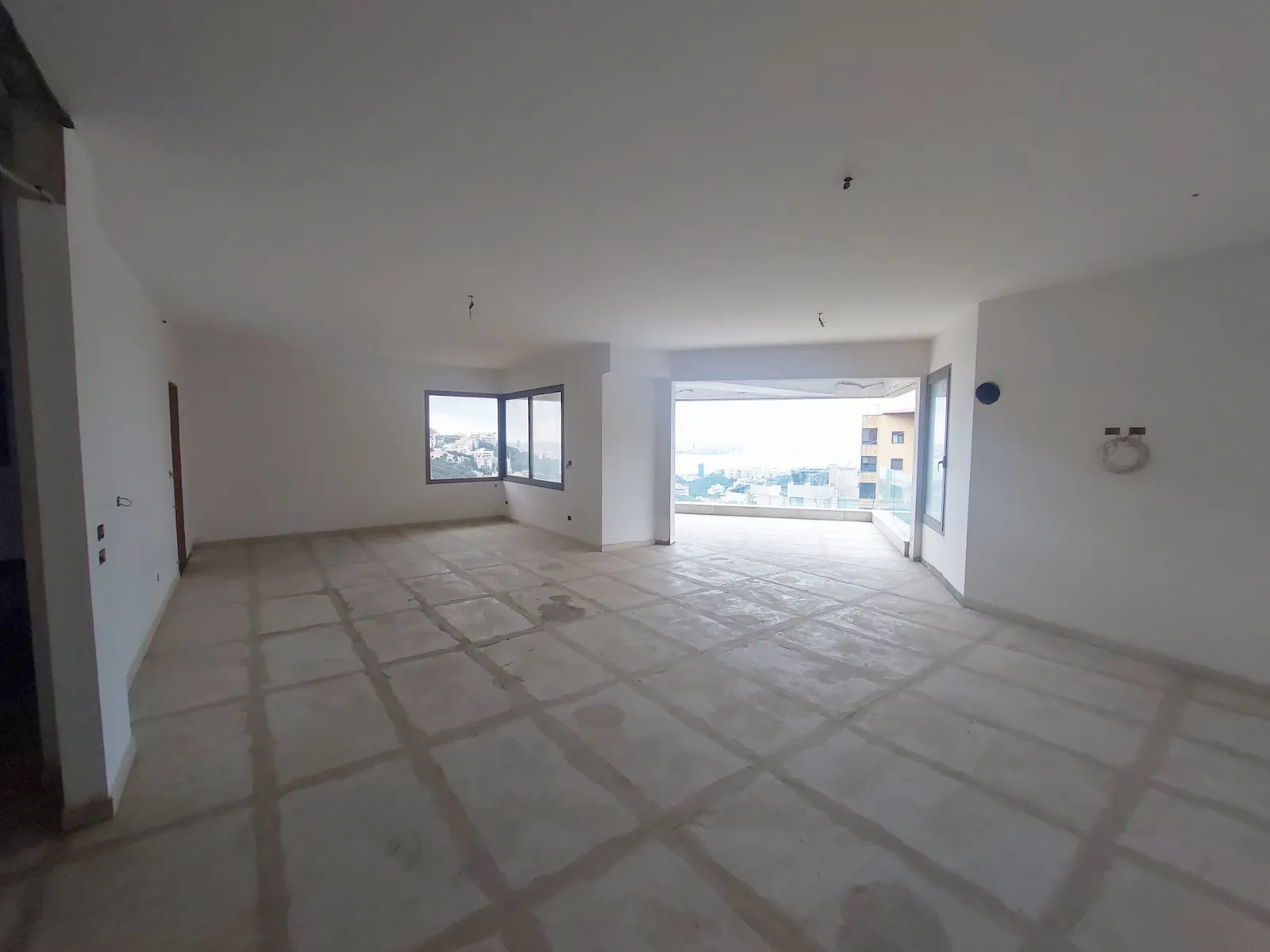 Apartment for Sale in Aoukar, Metn — الصورة 2