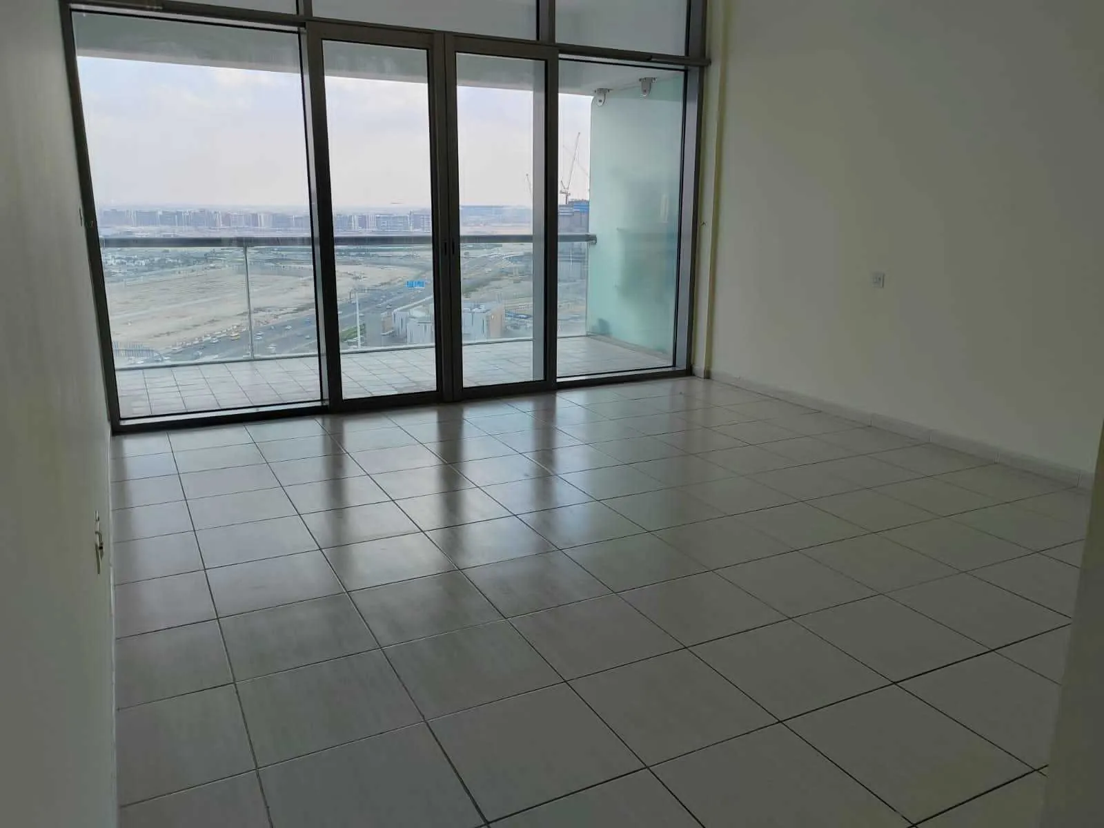 Installments Available- Luxurious Apartment in Dubai, UAE, Business Bay — الصورة 2