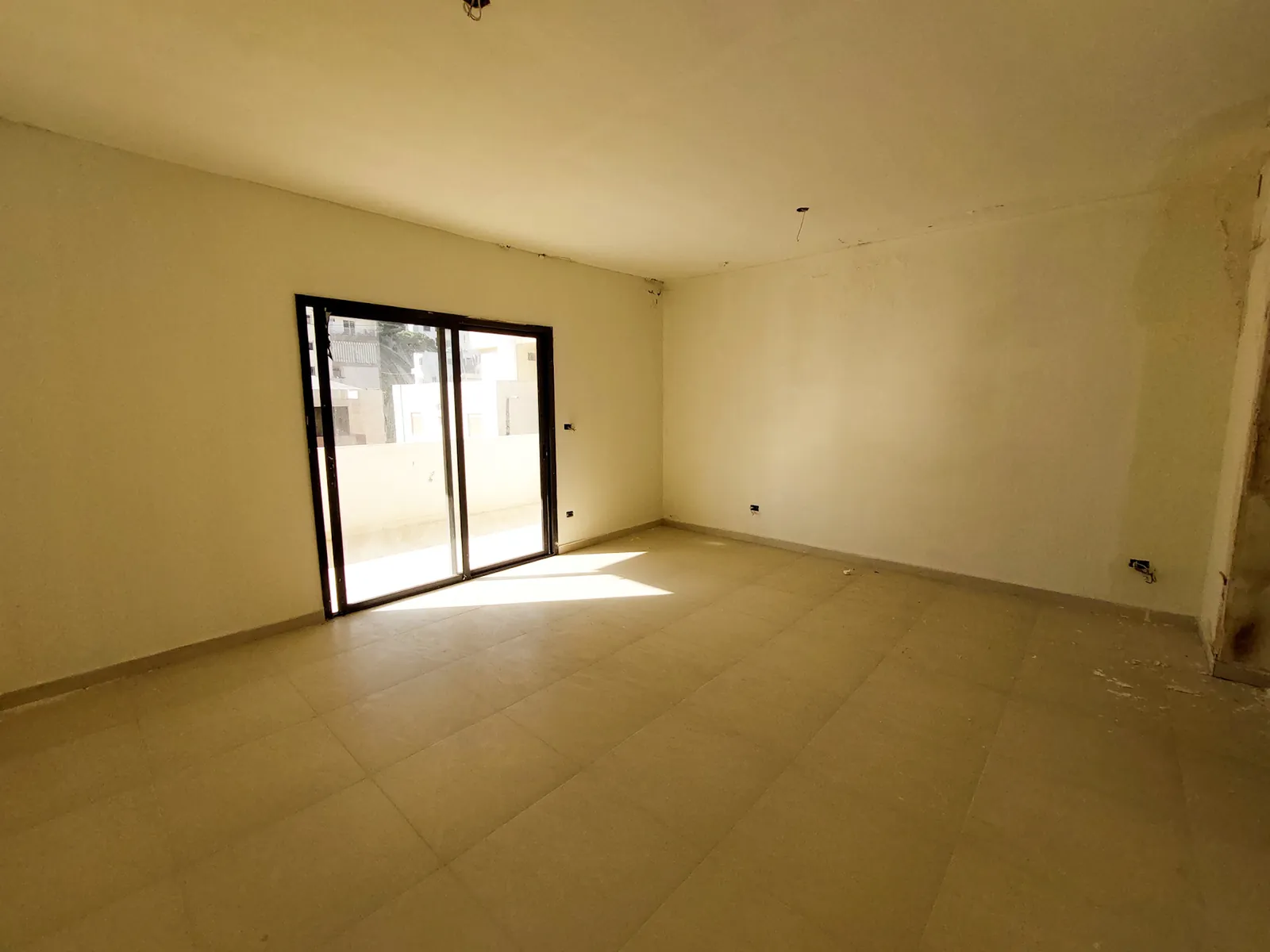 Prime Location Apartment in Aoukar, Metn