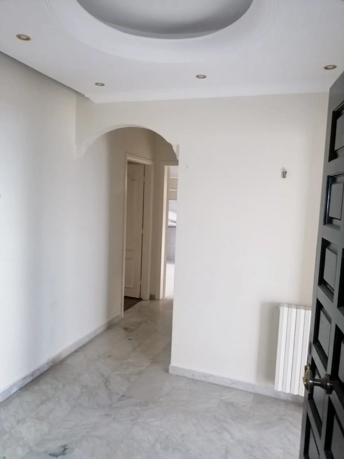 Semi-Furnished Apartment in Mazraat Yachouh, Metn with View — الصورة 3