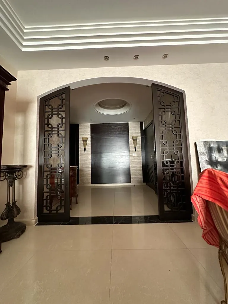 Furnished Apartment in Sahel Alma with Sea and Mountain View — الصورة 5