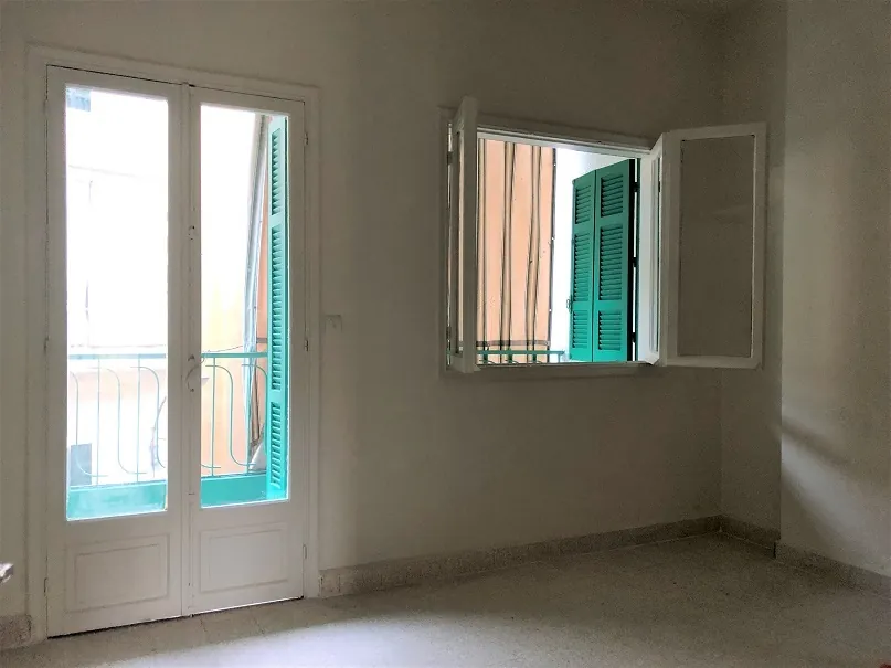 Prime Location Apartment in Achrafieh, Beirut — الصورة 4