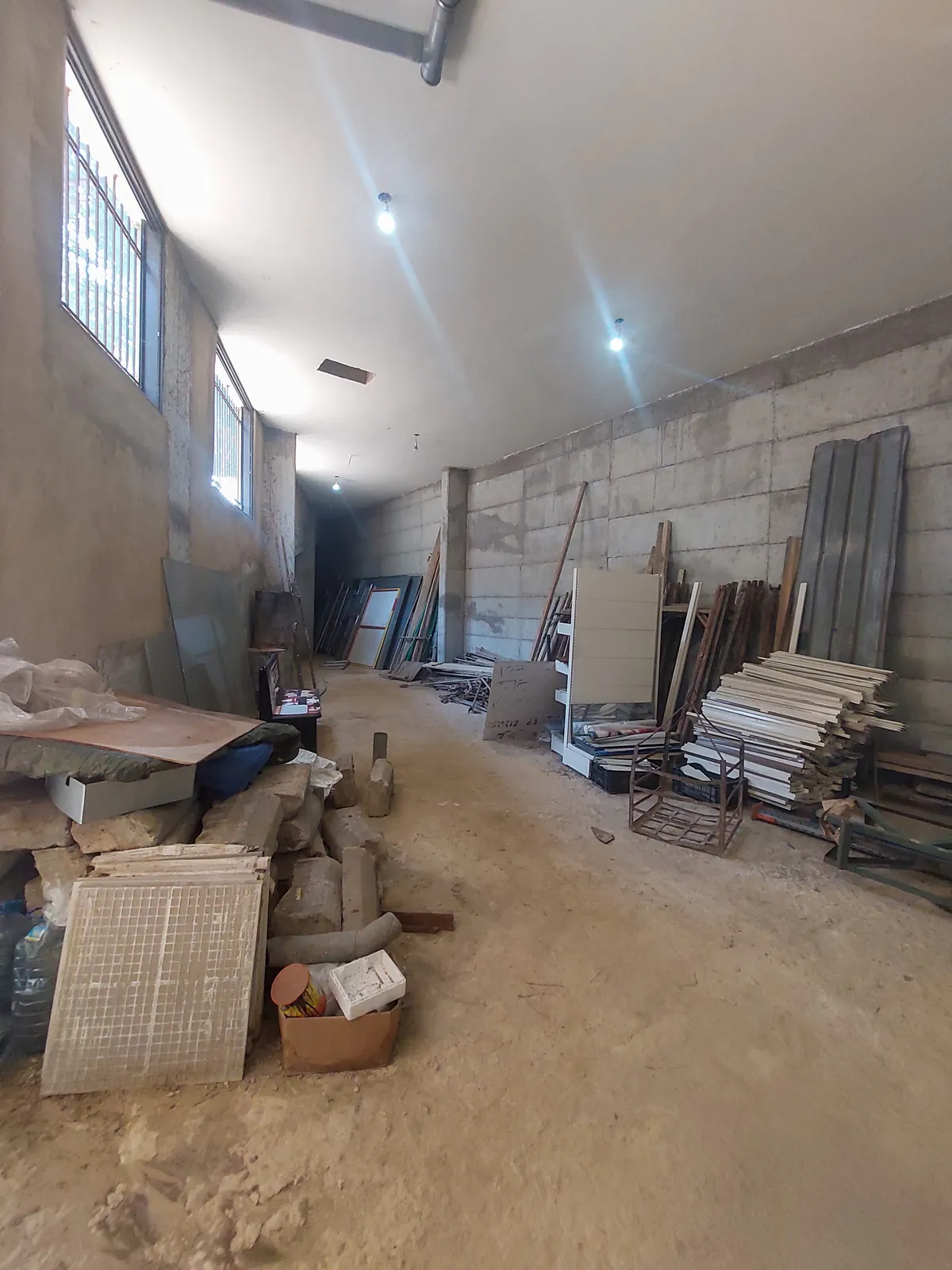 Warehouse for Rent in Dbayeh, Metn — الصورة 2