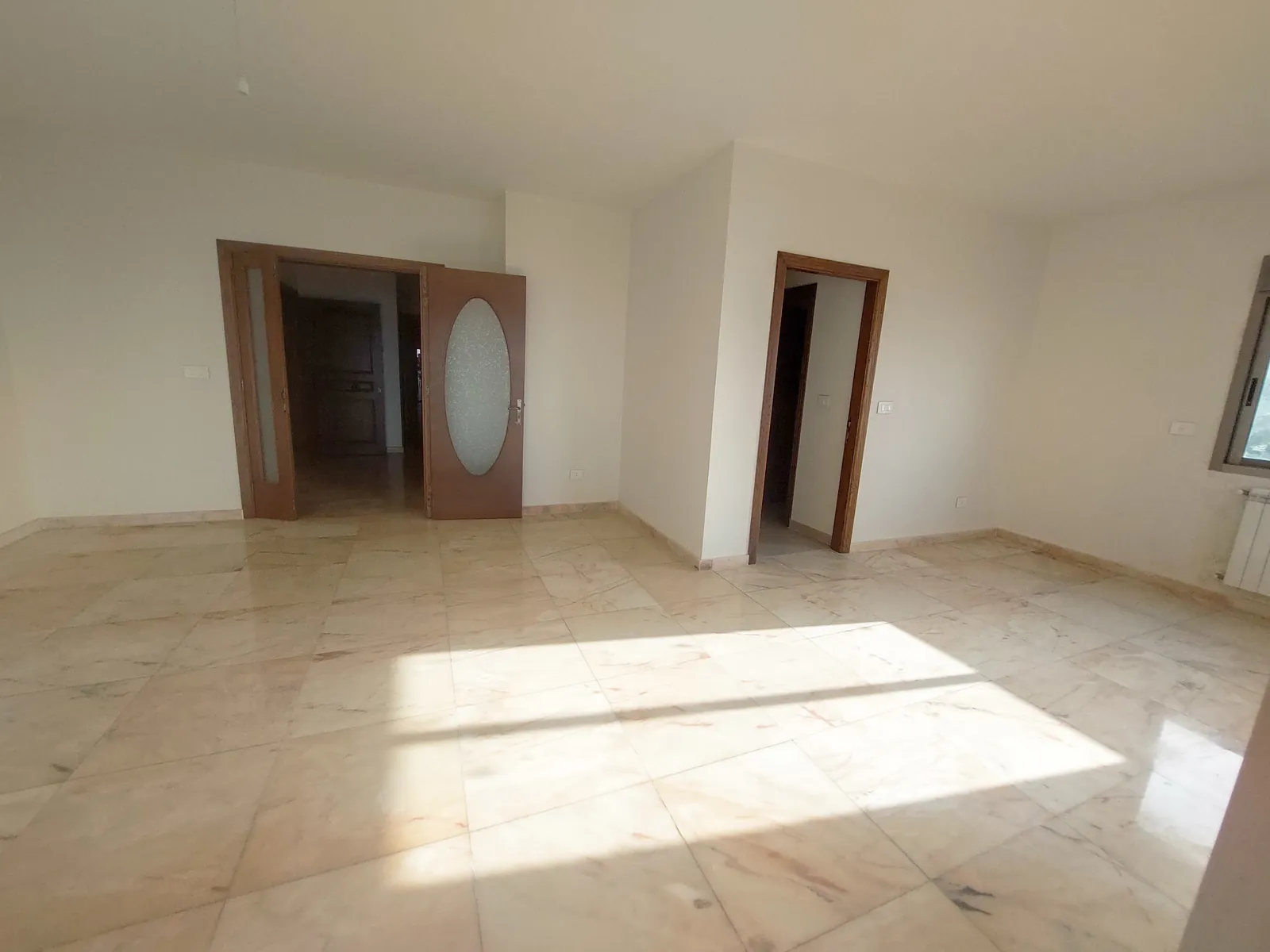 Apartment for Sale or for Rent in Ain Aar, Metn — photo 2