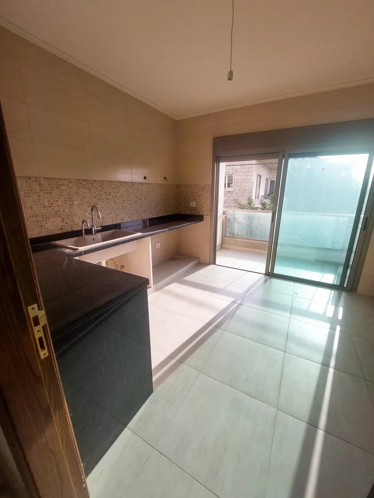 Apartment for Sale or for Rent in Ain Aar, Metn — photo 4