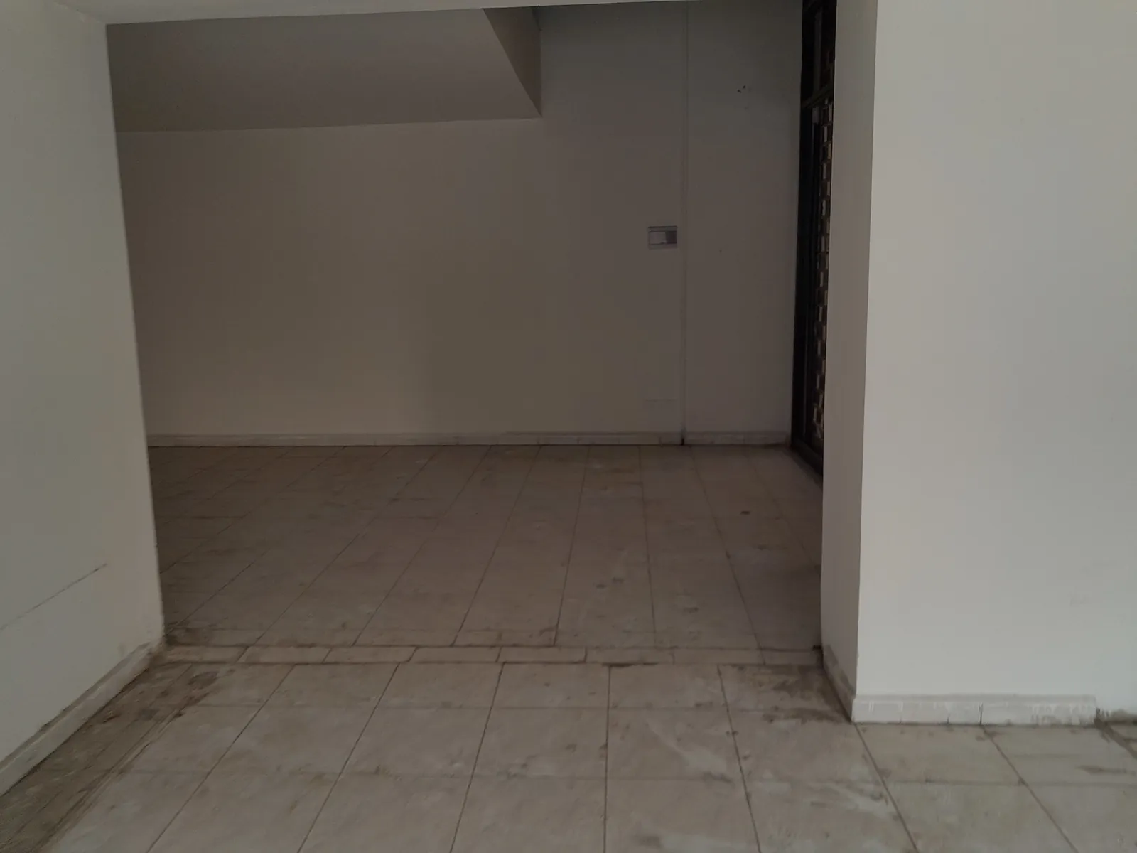 Duplex Shop for Rent in Horch Tabet, Metn — الصورة 2