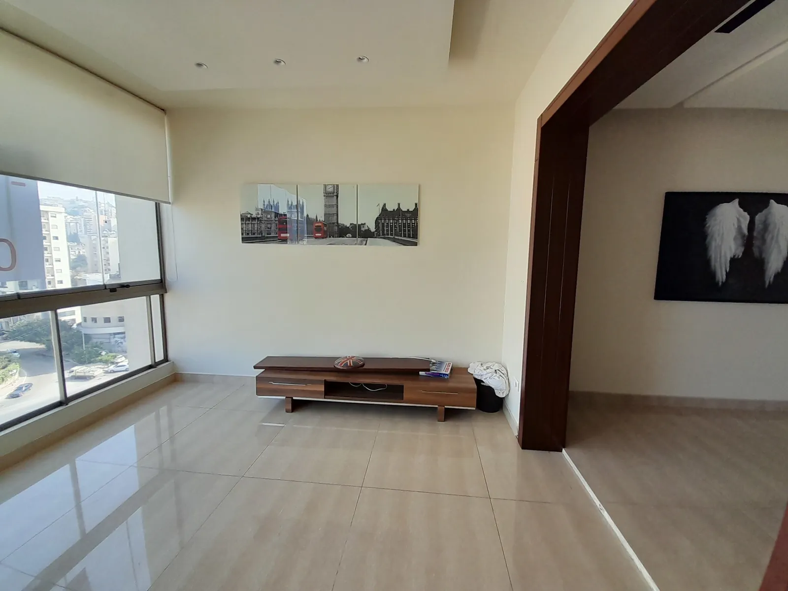 Apartment for Rent in Jdeideh, Metn with Open View — الصورة 2