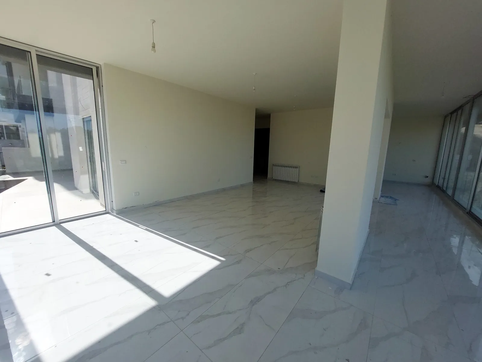 Apartment in Dik El Mehdi, Metn with Terrace — الصورة 2