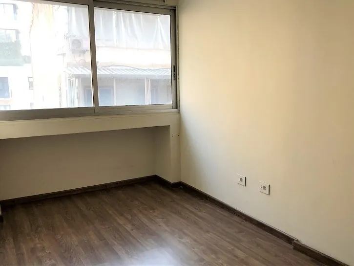Prime Location Office for Rent in Achrafieh, Beirut — الصورة 5
