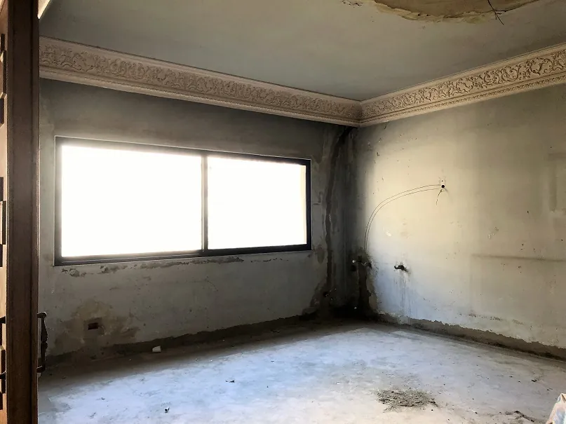 Core and Shell Apartment in a Prestigious Location in Achrafieh — photo 2