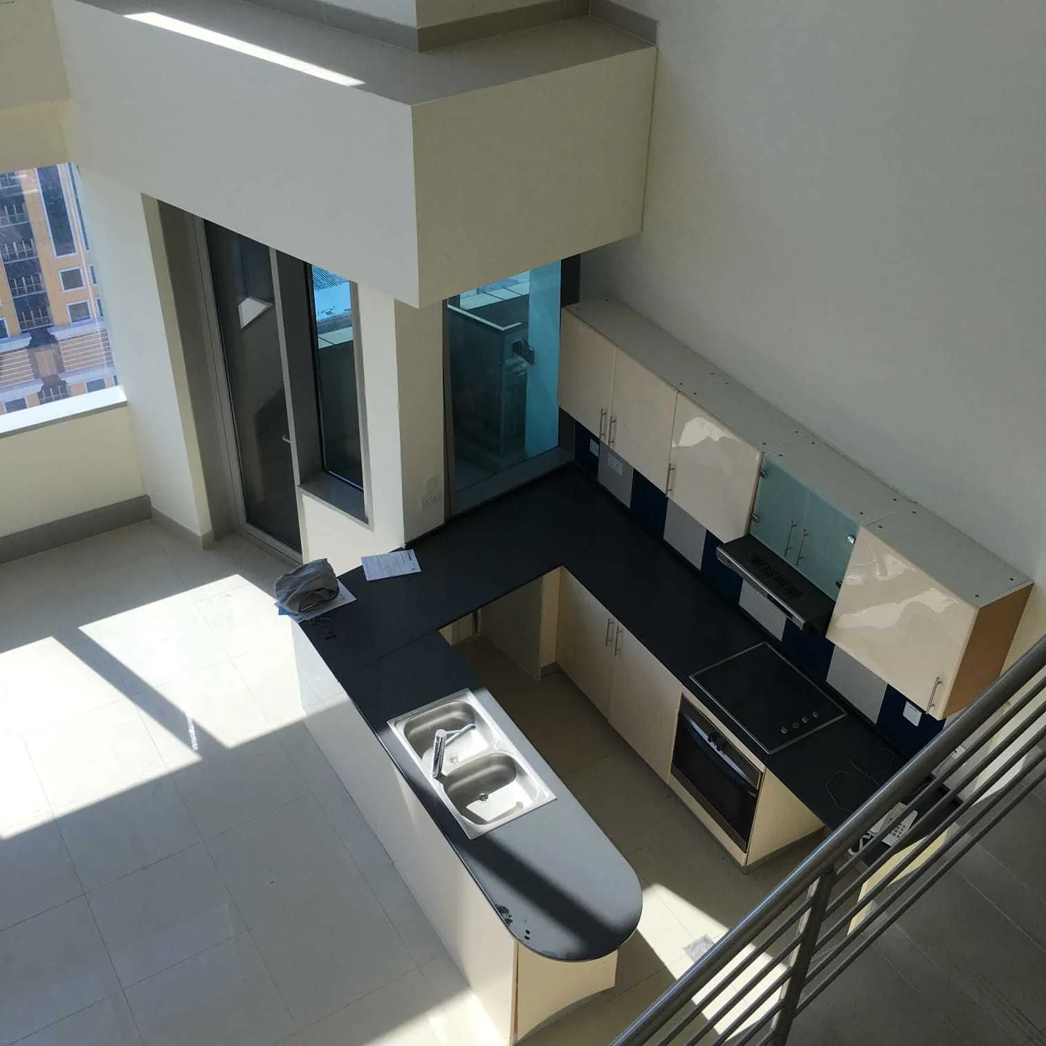 High-End Duplex in Dubai Marina, UAE with Breathtaking Sea View — photo 4