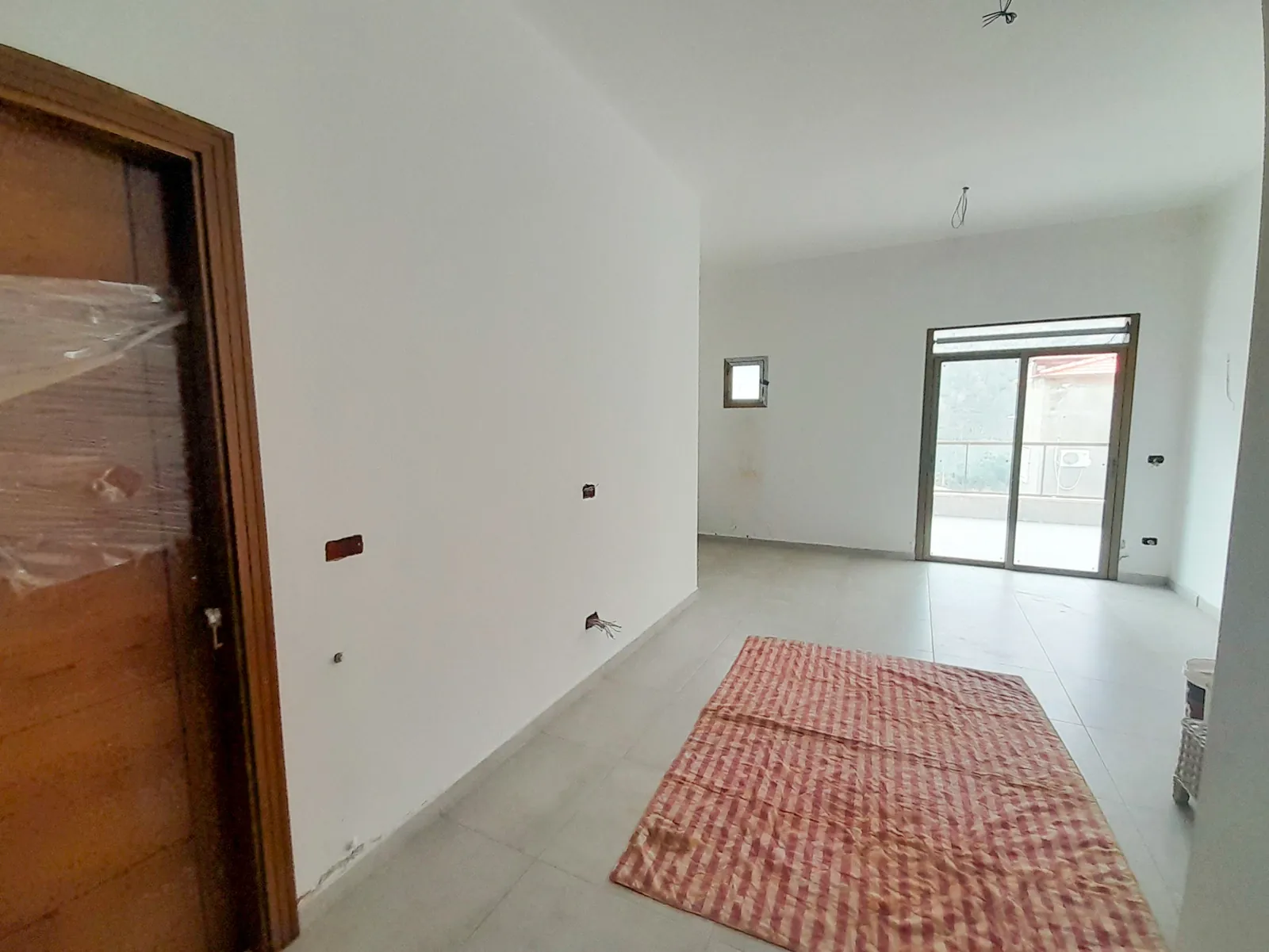 Payment Facilities -Apartment in Bsefrin, Metn withView — photo 2